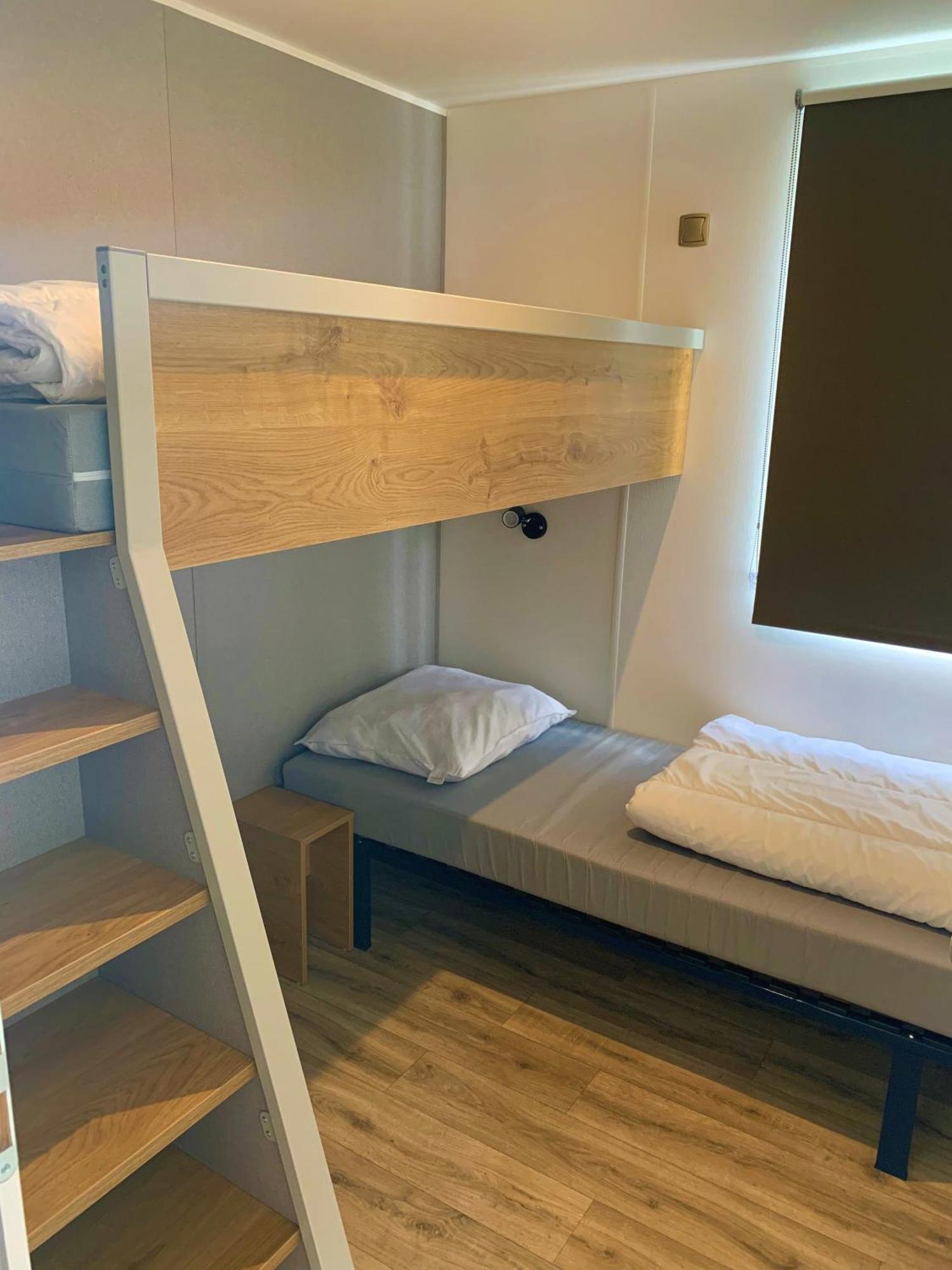 Vakantiepark Hertenhorst Beekbergen Esterno foto
